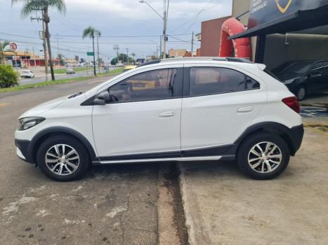 CHEVROLET Onix Hatch , Foto 4