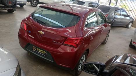 CHEVROLET Onix Hatch 1.4 4P FLEX LT, Foto 6