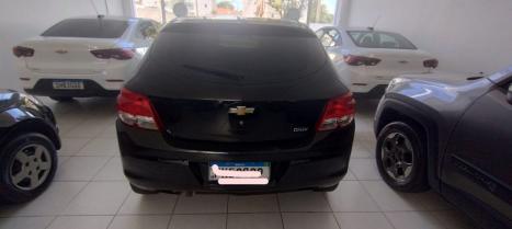 CHEVROLET Onix Hatch 1.0 4P FLEX LS, Foto 4