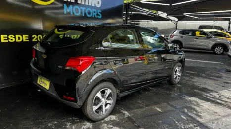 CHEVROLET Onix Hatch 1.4 4P FLEX LTZ AUTOM�TICO, Foto 7
