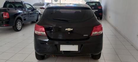 CHEVROLET Onix Hatch 1.0 4P FLEX LS, Foto 4