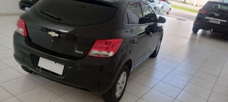 CHEVROLET Onix Hatch 1.0 4P FLEX LS, Foto 6