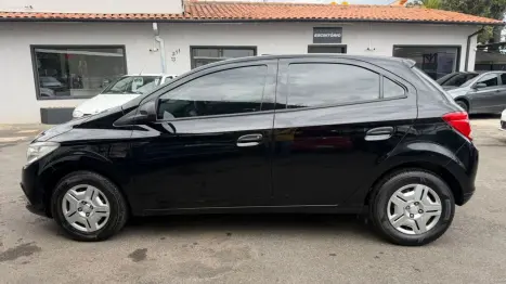 CHEVROLET Onix Hatch 1.0 4P FLEX LS, Foto 5