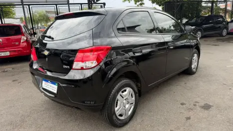 CHEVROLET Onix Hatch 1.0 4P FLEX LS, Foto 8