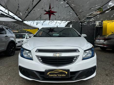 CHEVROLET Onix Hatch 1.4 4P FLEX LT, Foto 2