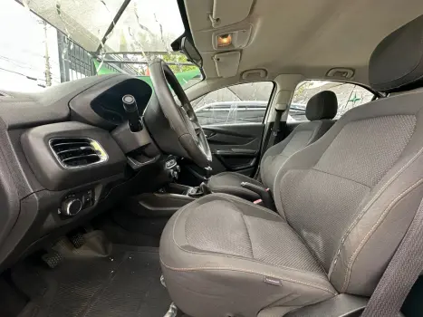 CHEVROLET Onix Hatch 1.4 4P FLEX LT, Foto 9