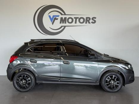 CHEVROLET Onix Hatch 1.4 4P FLEX ACTIV AUTOM�TICO, Foto 5