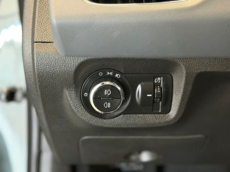 CHEVROLET Onix Hatch 1.4 4P FLEX ACTIV AUTOM�TICO, Foto 13