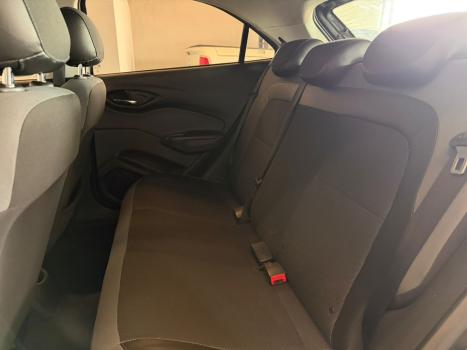 CHEVROLET Onix Hatch 1.4 4P FLEX ACTIV AUTOM�TICO, Foto 15