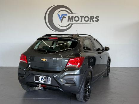 CHEVROLET Onix Hatch 1.4 4P FLEX ACTIV AUTOM�TICO, Foto 17