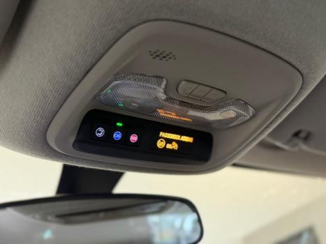 CHEVROLET Onix Hatch 1.0 12V 4P FLEX PREMIER TURBO AUTOM�TICO, Foto 14