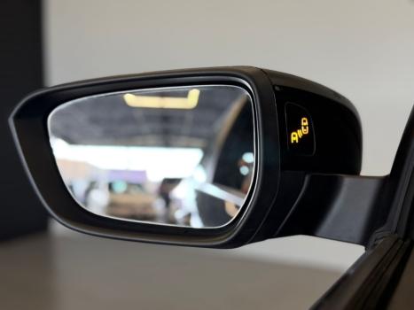 CHEVROLET Onix Hatch 1.0 12V 4P FLEX PREMIER TURBO AUTOM�TICO, Foto 20