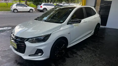 CHEVROLET Onix Hatch 1.0 12V 4P FLEX RS TURBO AUTOM�TICO, Foto 3
