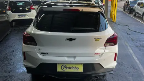 CHEVROLET Onix Hatch 1.0 12V 4P FLEX RS TURBO AUTOM�TICO, Foto 5