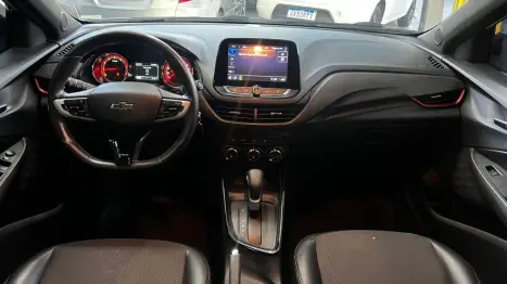 CHEVROLET Onix Hatch 1.0 12V 4P FLEX RS TURBO AUTOM�TICO, Foto 13