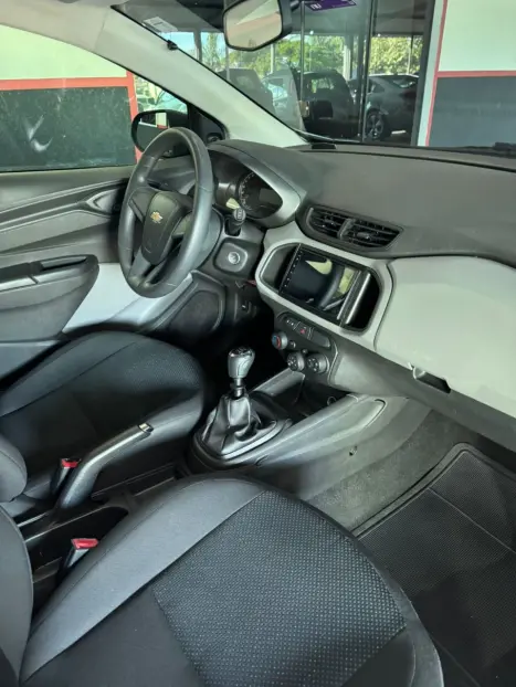 CHEVROLET Onix Hatch 1.0 4P FLEX JOY, Foto 4