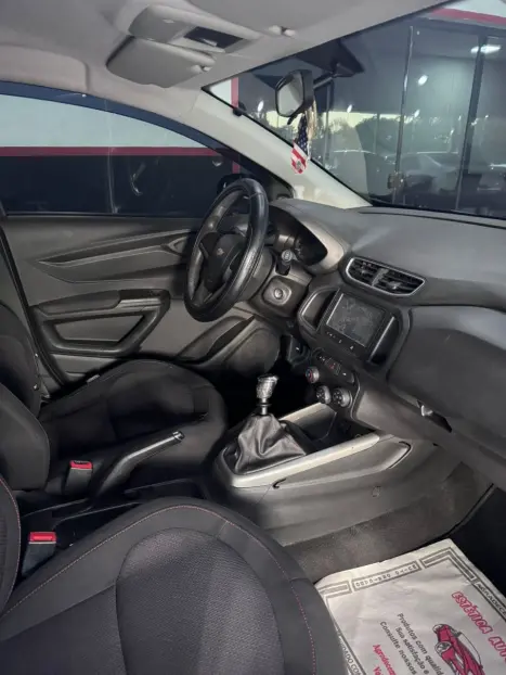 CHEVROLET Onix Hatch 1.4 4P FLEX LT, Foto 4