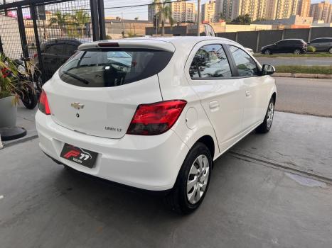 CHEVROLET Onix Hatch 1.4 4P FLEX LT, Foto 4