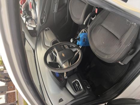 CHEVROLET Onix Hatch 1.4 4P FLEX LT, Foto 6