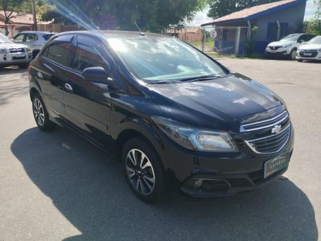CHEVROLET Onix Hatch 1.4 4P FLEX LTZ, Foto 2