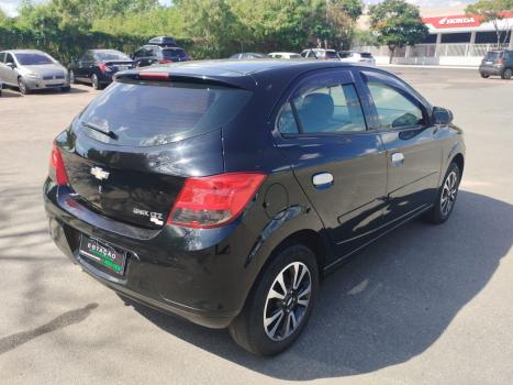 CHEVROLET Onix Hatch 1.4 4P FLEX LTZ, Foto 4