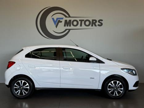 CHEVROLET Onix Hatch 1.4 4P FLEX LTZ AUTOM�TICO, Foto 7