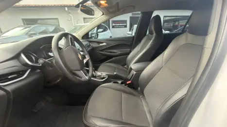 CHEVROLET Onix Hatch 1.0 12V 4P FLEX LTZ TURBO, Foto 10