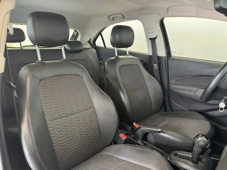 CHEVROLET Onix Hatch 1.4 4P FLEX LTZ AUTOM�TICO, Foto 6