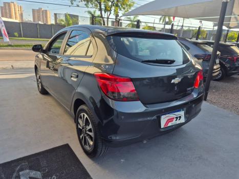 CHEVROLET Onix Hatch 1.4 4P FLEX LTZ AUTOM�TICO, Foto 3