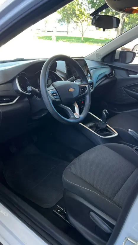 CHEVROLET Onix Hatch 1.0 12V 4P FLEX LT TURBO, Foto 9