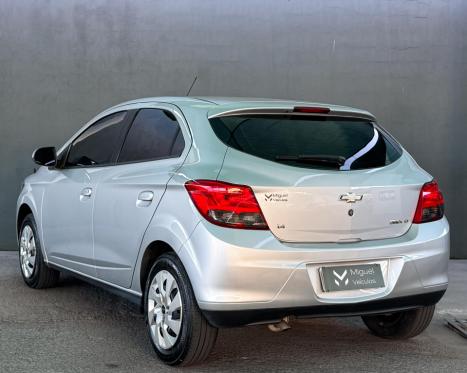 CHEVROLET Onix Hatch 1.4 4P FLEX LT, Foto 6