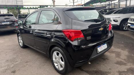 CHEVROLET Onix Hatch 1.4 4P FLEX LT, Foto 6