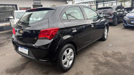 CHEVROLET Onix Hatch 1.4 4P FLEX LT, Foto 8