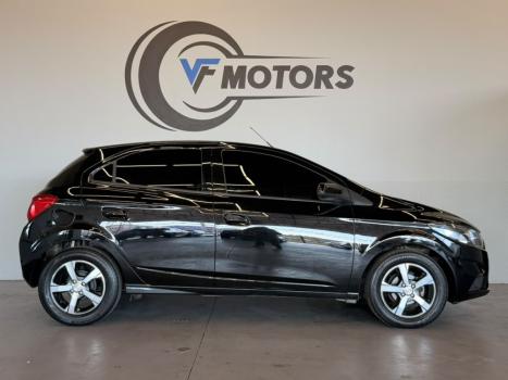CHEVROLET Onix Hatch 1.4 4P FLEX LTZ AUTOM�TICO, Foto 4