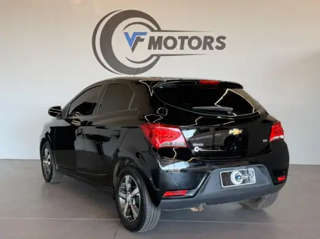 CHEVROLET Onix Hatch 1.4 4P FLEX LTZ AUTOM�TICO, Foto 14
