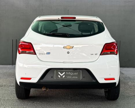 CHEVROLET Onix Hatch 1.4 4P FLEX LT, Foto 5