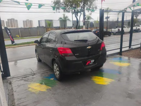 CHEVROLET Onix Hatch 1.0 4P FLEX JOY, Foto 3