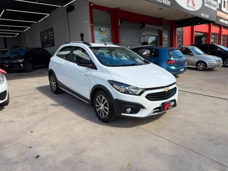 CHEVROLET Onix Hatch 1.4 4P FLEX ACTIV, Foto 2