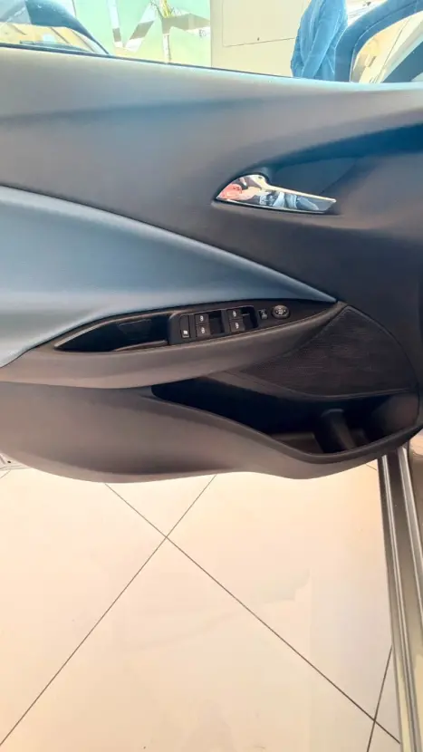 CHEVROLET Onix Hatch , Foto 6