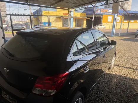 CHEVROLET Onix Hatch 1.0 4P FLEX LT, Foto 5