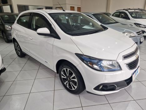 CHEVROLET Onix Hatch 1.4 4P FLEX LTZ, Foto 3
