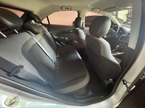 CHEVROLET Onix Hatch 1.4 4P FLEX ACTIV AUTOM�TICO, Foto 8