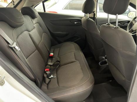 CHEVROLET Onix Hatch 1.4 4P FLEX LT, Foto 6