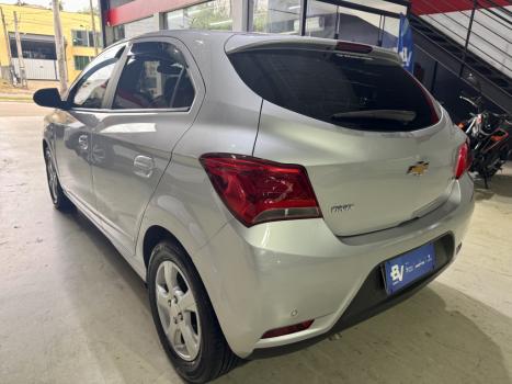 CHEVROLET Onix Hatch 1.4 4P FLEX LT, Foto 5