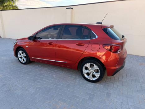 CHEVROLET Onix Hatch 1.0 12V 4P FLEX PREMIER TURBO AUTOMÁTICO, Foto 3
