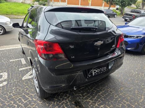 CHEVROLET Onix Sedan 1.4 4P FLEX LT, Foto 3