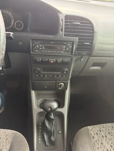 CHEVROLET Zafira 2.0 4P ELEGANCE AUTOM�TICO, Foto 7