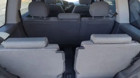 CHEVROLET Zafira 2.0 4P FLEX EXPRESSION 7 LUGARES AUTOM�TICO, Foto 8