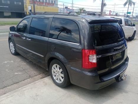 CHRYSLER Town & Country 3.6 V6 12V 4P LIMITED AUTOM�TICO, Foto 6