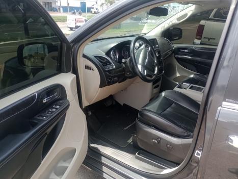 CHRYSLER Town & Country 3.6 V6 12V 4P LIMITED AUTOM�TICO, Foto 9